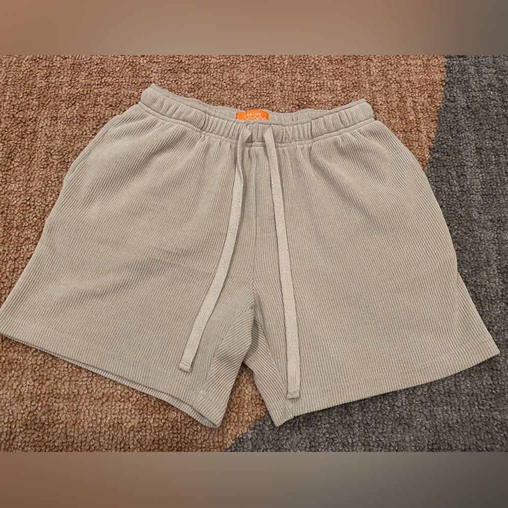 Negative Space Lounge Corduroy Shorts Size Small